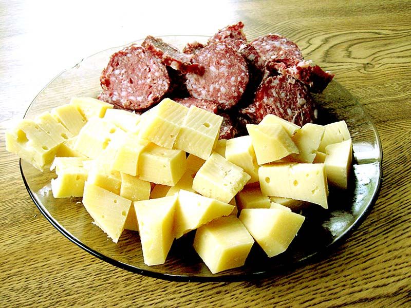 Wine and Cheese evening for the Prescott-Russell Residence Foundation