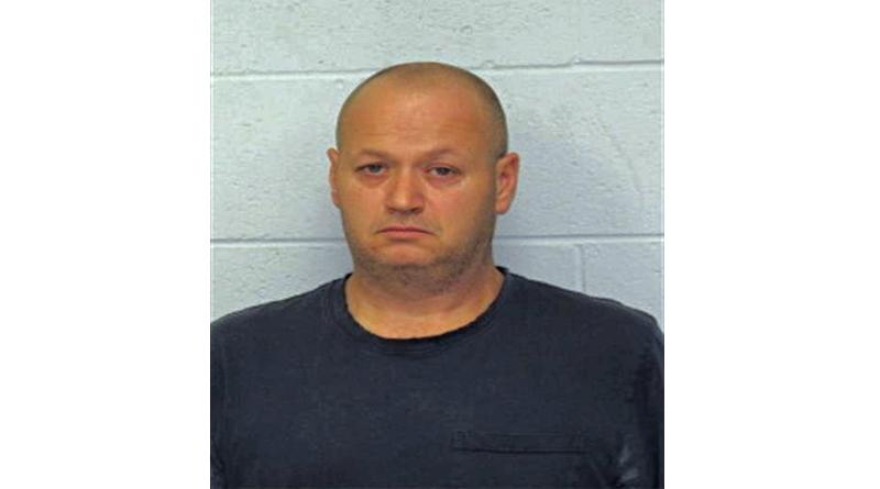 Police accuse man of using babysitting site to lure underage girls