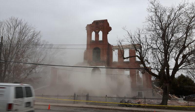 LS_Nov3017_Convent Demolition (32)