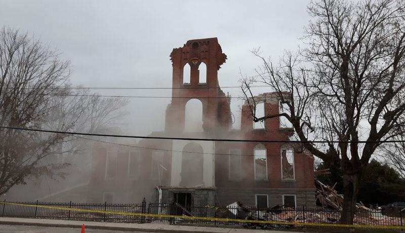 LS_Nov3017_Convent Demolition (38)