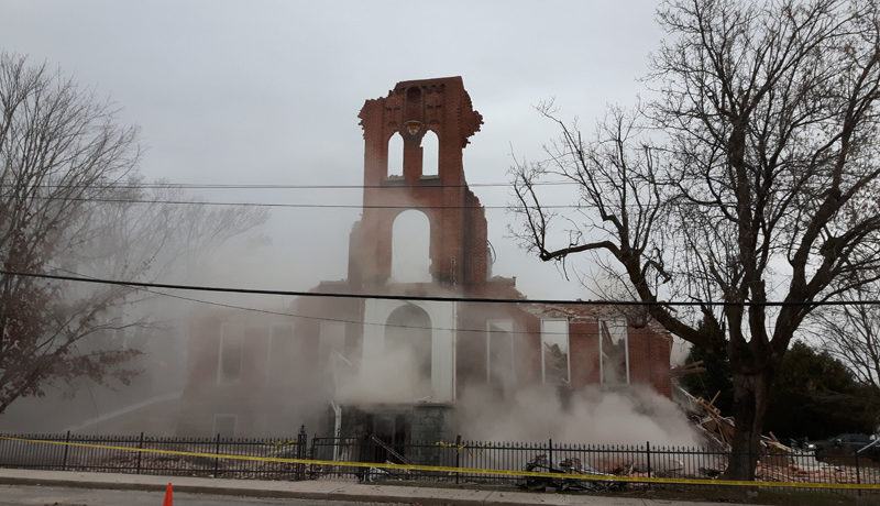 LS_Nov3017_Convent Demolition (41)