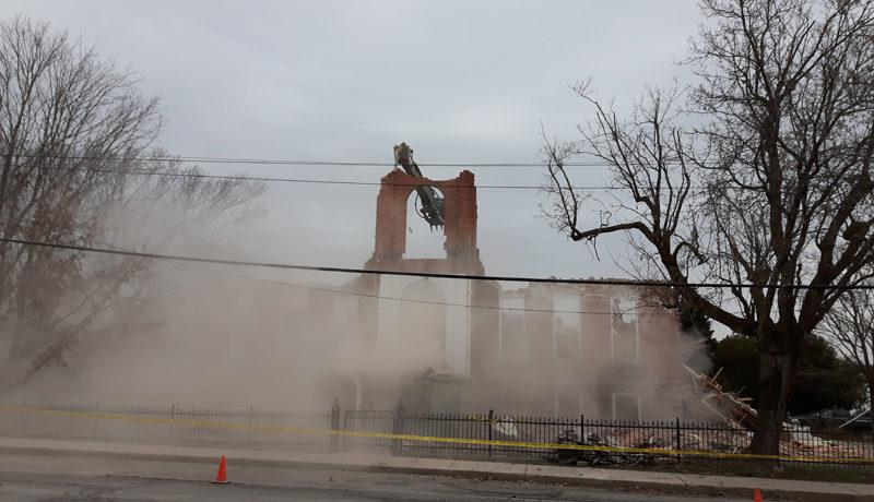 LS_Nov3017_Convent Demolition (79)