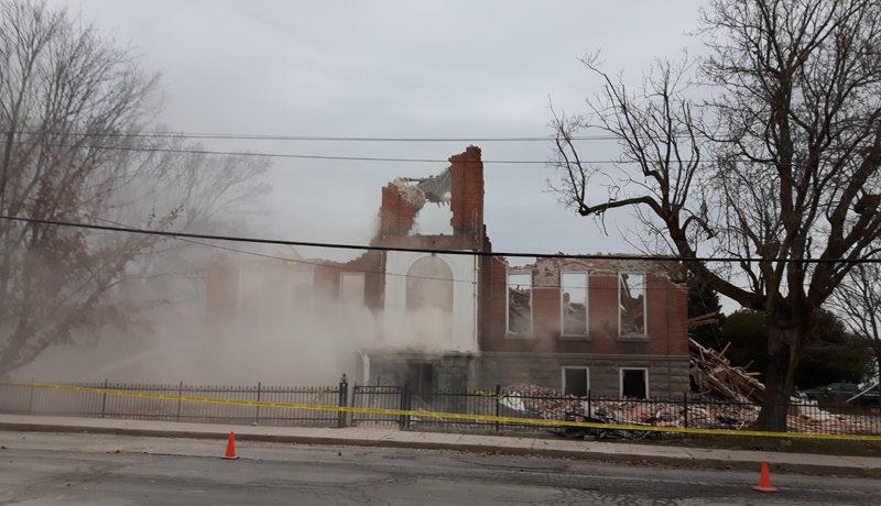 LS_Nov3017_Convent Demolition (86)