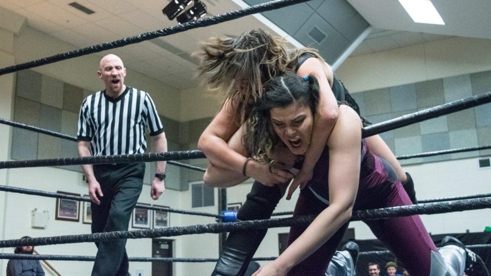 cb_2018feb02_wrestling_carnageatthecarnival_08_web