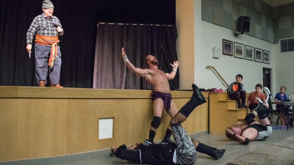 cb_2018feb02_wrestling_carnageatthecarnival_20_web