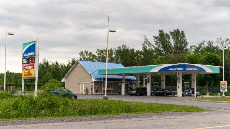MacEwen told to ask Champlain to have its property annexed to Hawkesbury
