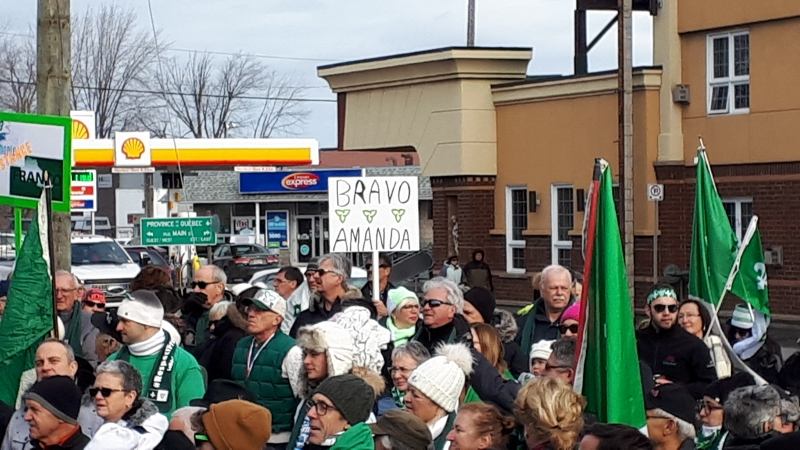 Hawkesbury crowd rallies against Ford, supports MPP Amanda Simard on Francophone rights