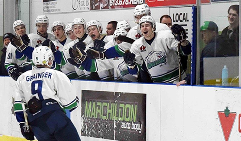 Hawks split weekend home stand