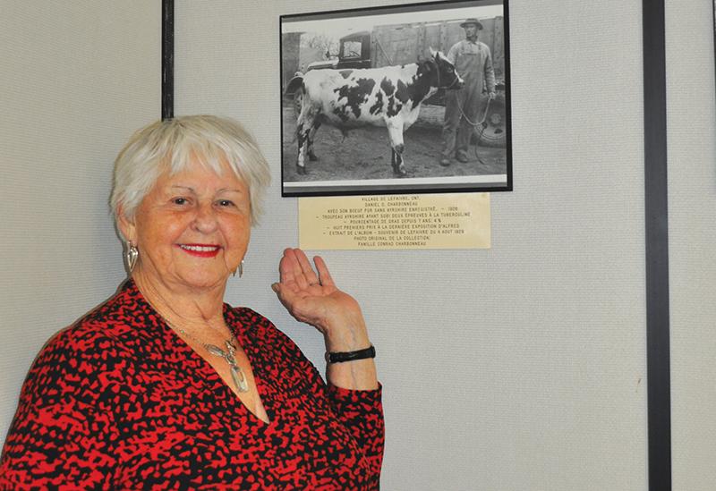 Odette Legault received award at UCFO congress