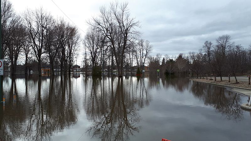 Flood waters decrease in Lachute but second flood possible; municipality offers support to flood victims with damage reports
