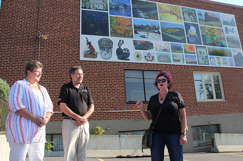 Alexandria debuts bicentennial mural