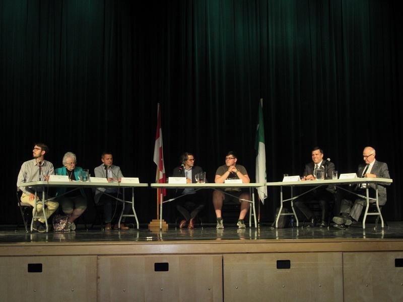 Federal candidates debate in Rockland