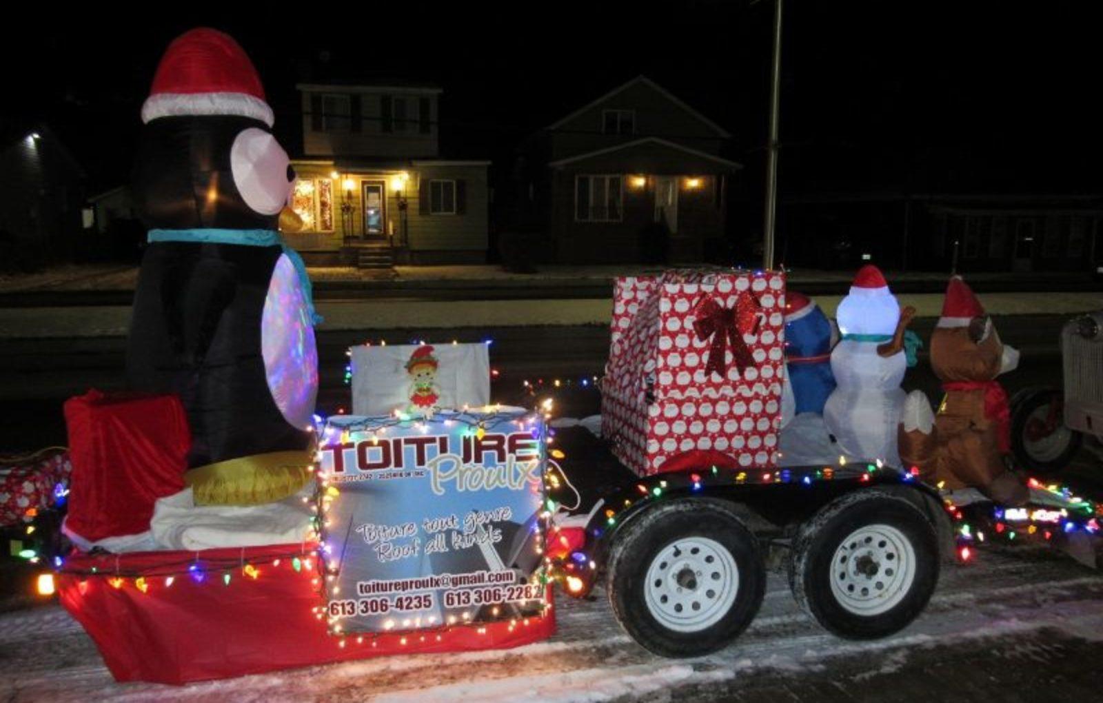 Penguin and presents