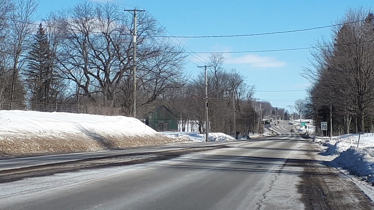 Speed on Route 148 a concern near Grenville, village still hoping to sell former bar