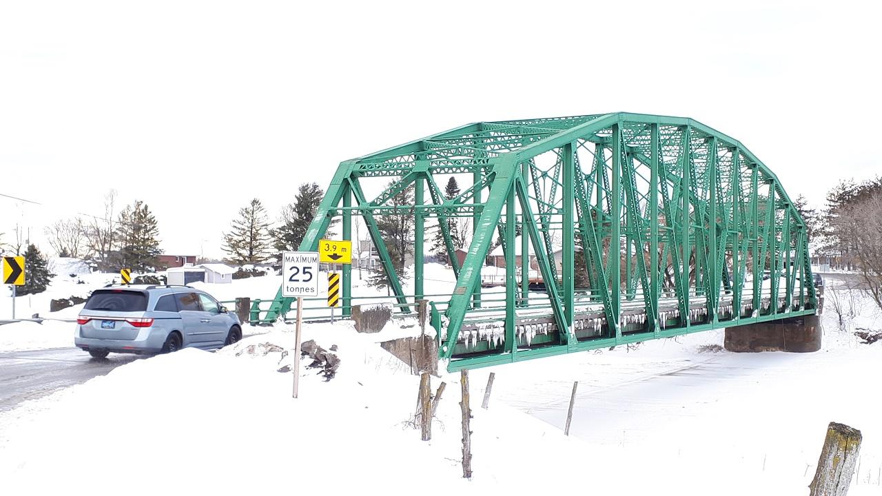 Bridge in La Nation requires emergency repairs