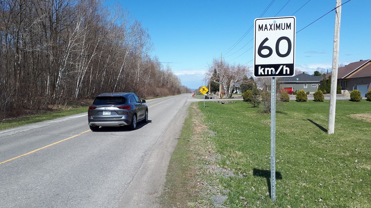 Speed limit on Golf Club Road being reduced to 50 kilometres per hour