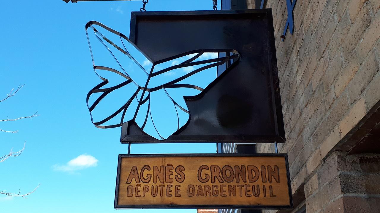 Grondin introduces butterfly bill in Québec legislature