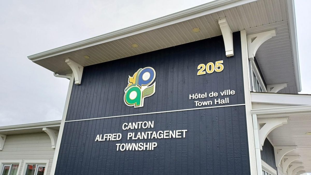 Pay increase for Alfred and Plantagenet Council