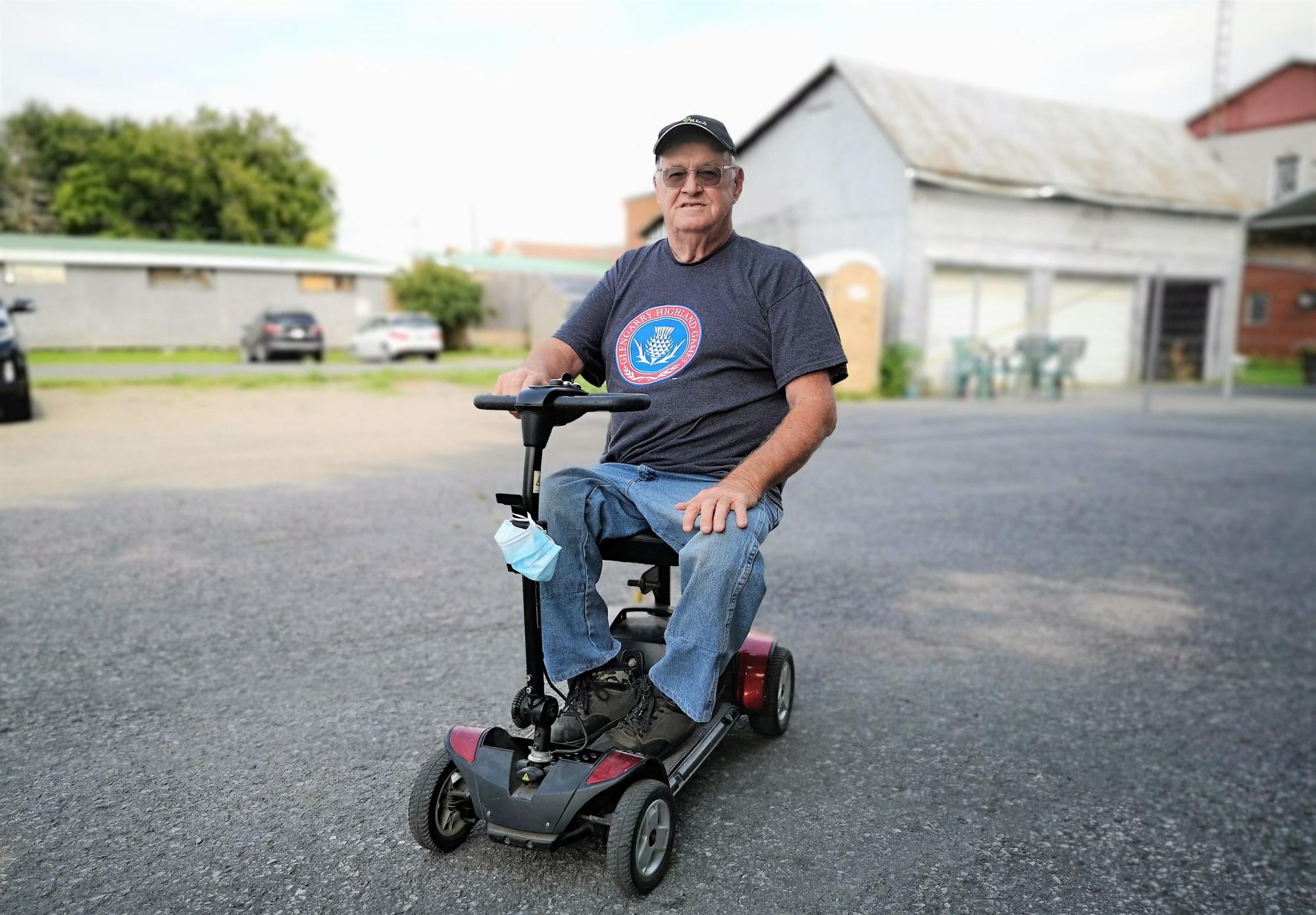 Man who was denied access to vaccination clinic due to mobility scooter pleased with EOHU response