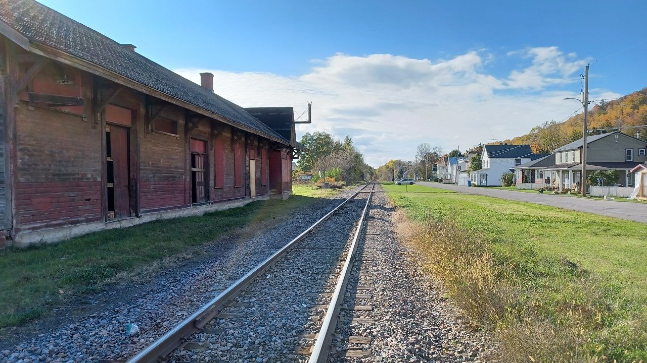 GSLR Council launches feasibility study to revitalize Calumet train station