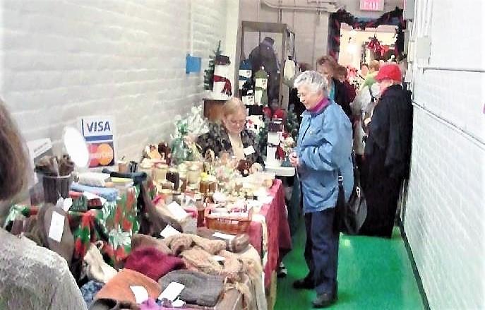 This Week in Local History – November 24, 2021 – The Review Archives – Bank robber offers season’s greetings, New ‘Regent’ theatre opens