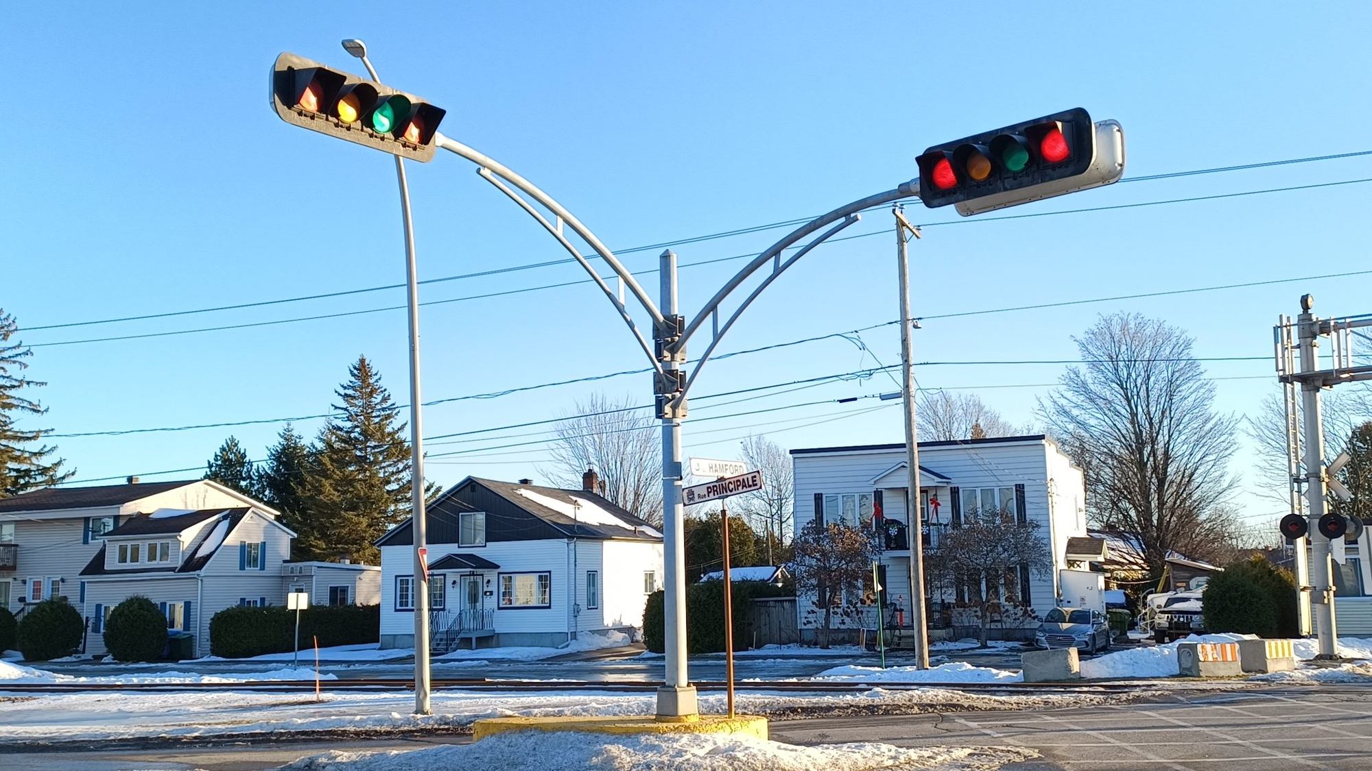 Lachute plans intersection and traffic light improvements