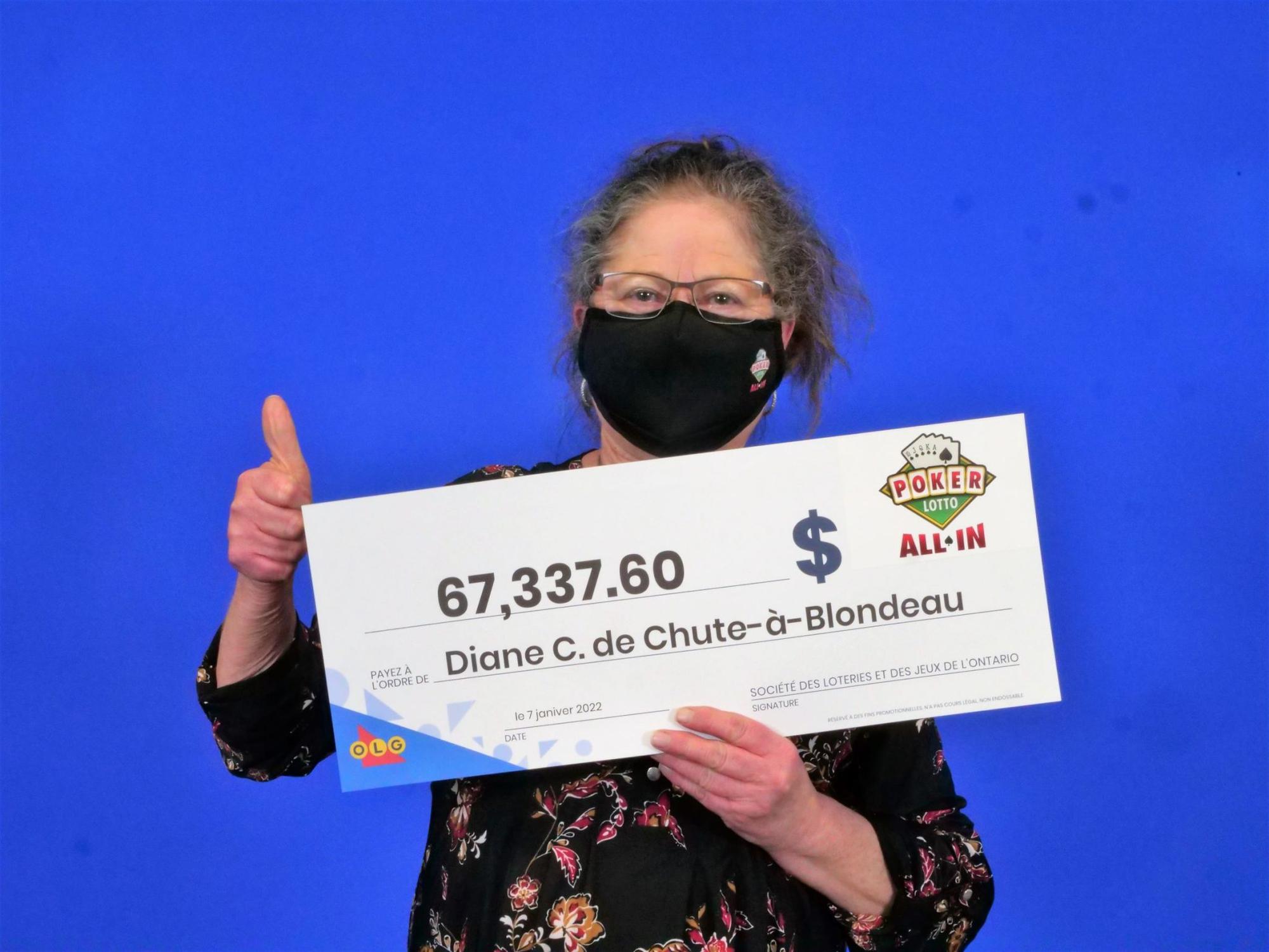 Chute-à-Blondeau woman wins big in Poker Lotto