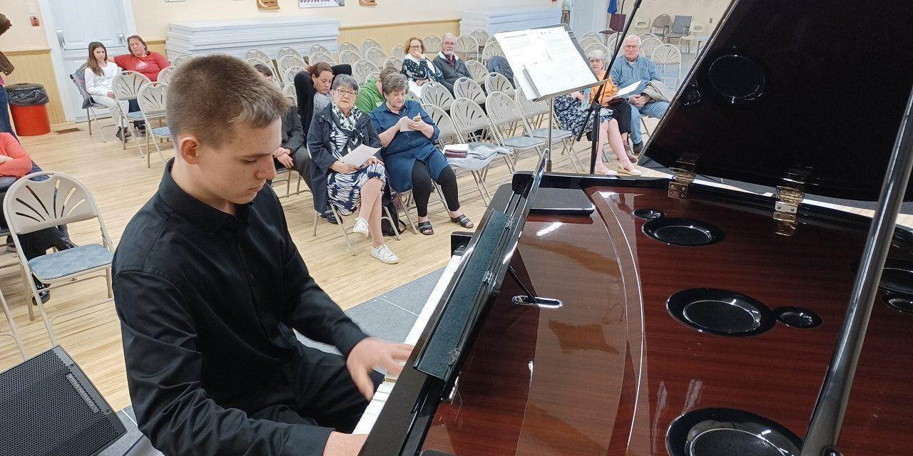 Talent blossoms at music student recital in Alexandria