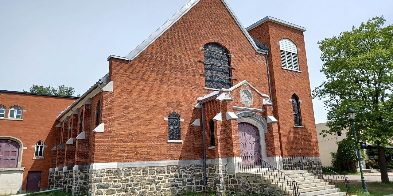 Lachute mayor hopeful for library project