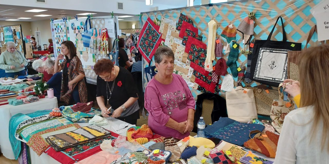 Salon des Artisans Craft Show in Chute-à-Blondeau