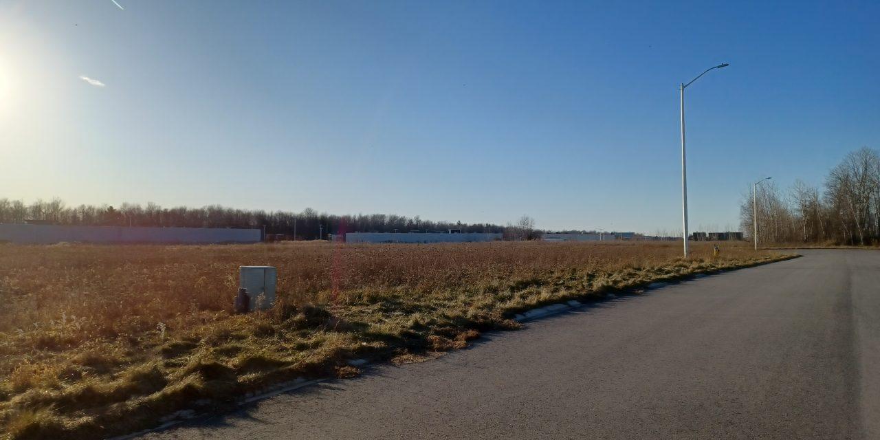 Hawkesbury buys land for new garage