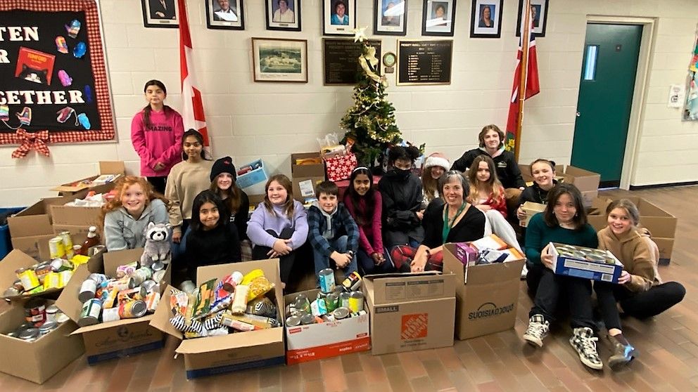 Pleasant Corners Public School Cares Food Drive