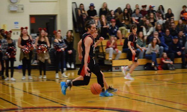 Russell High School ‘Baskets For’ event raises funds for community splash pad