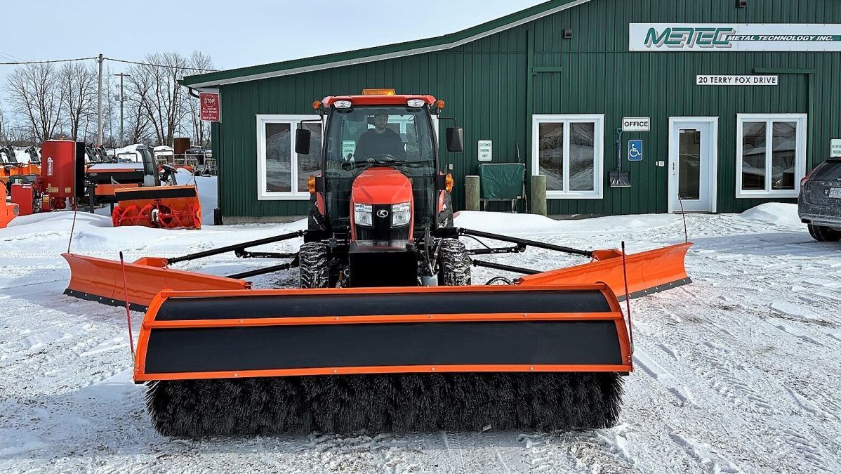 METEC goes big with Rideau Canal sweeper - The Review Newspaper