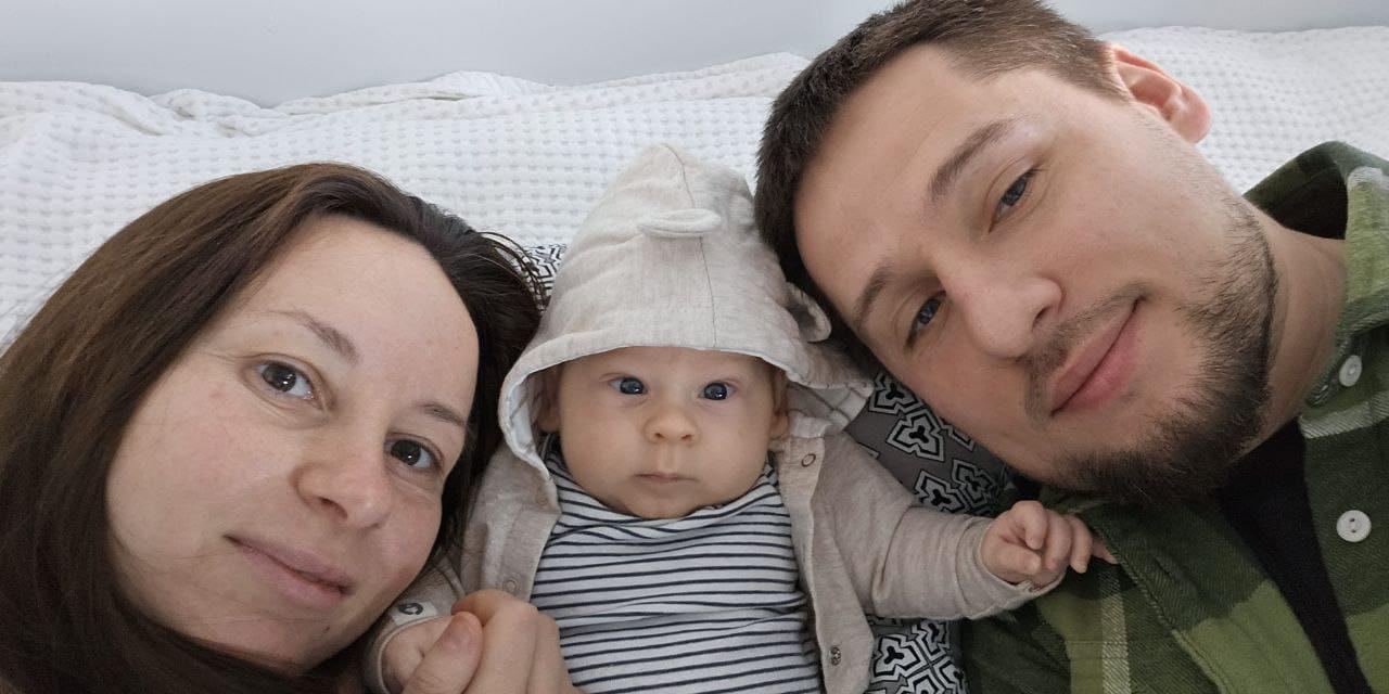 Ukrainian family together in Lachute