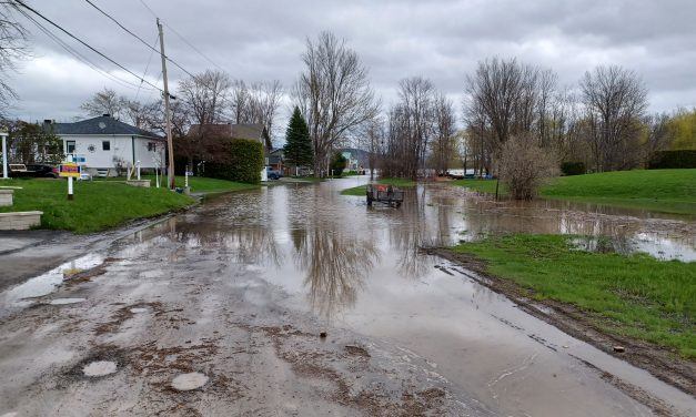 Floodwaters receding on Ottawa River