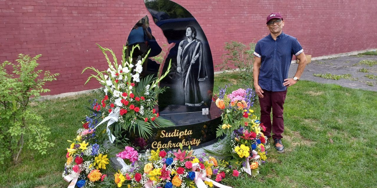 Monument unveiled at Place des Pionniers in Hawkesbury