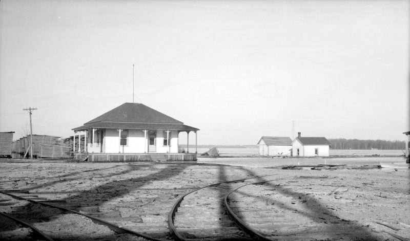 Calumet station; At the centre of it all