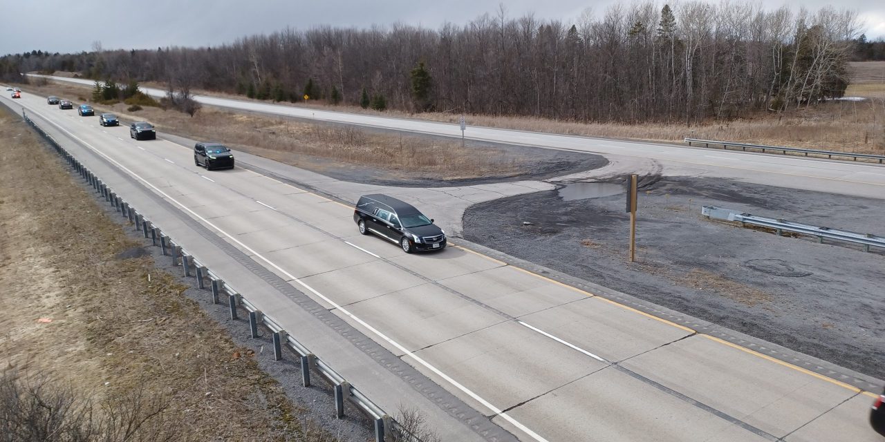 Mulroney funeral cortège passes through Prescott-Russell