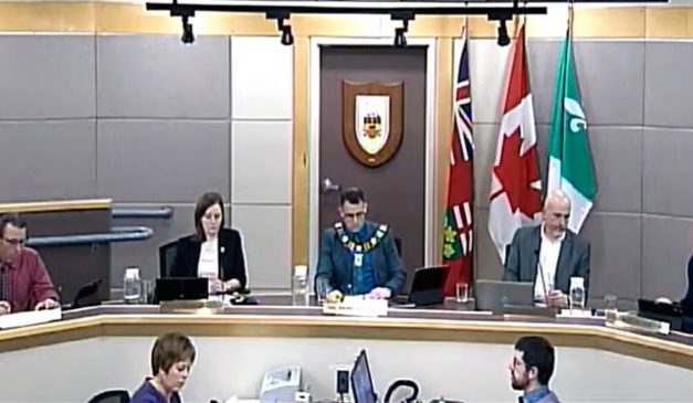 Russell council keeping question period