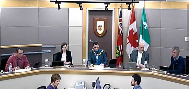 Russell council keeping question period