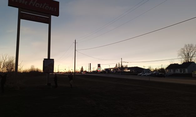 Solar eclipse wows crowds across Eastern Ontario, southwestern Québec