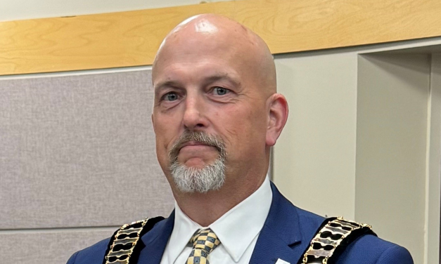 Mike Tarnowski is new Russell Township Mayor