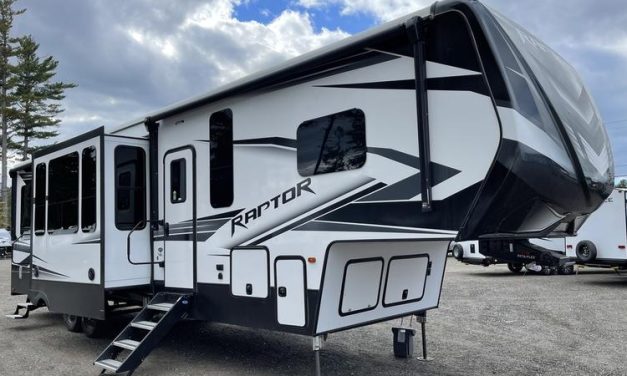 Travel trailer stolen in Rockland
