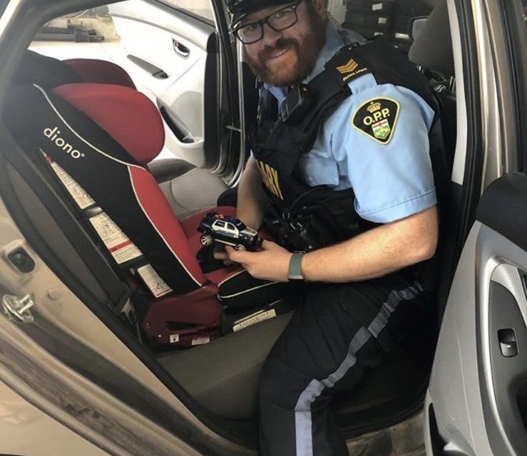 Free car seat clinic in Embrun