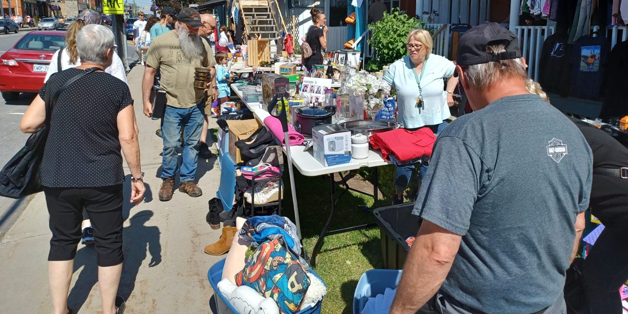 Yard sale pleasure at Trash ‘n’ Treasure in Vankleek Hill