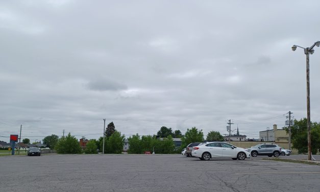 Town concurs with plan for mobile communication tower in downtown Hawkesbury